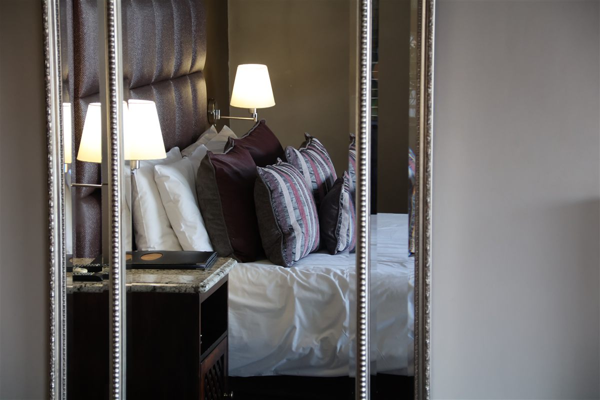 Room 1