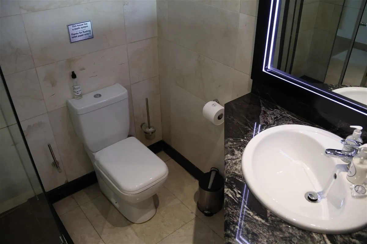 Room 2 photo 3