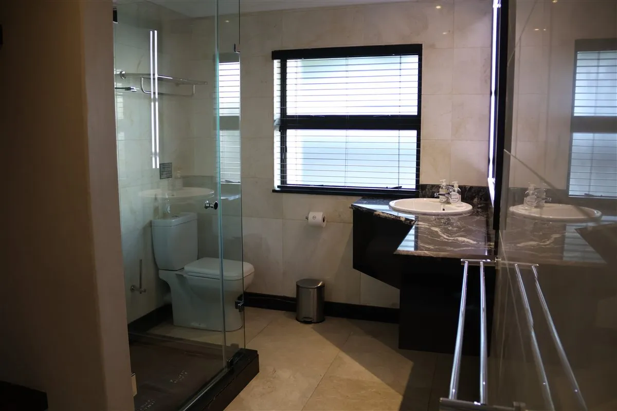 Room 3 photo 1