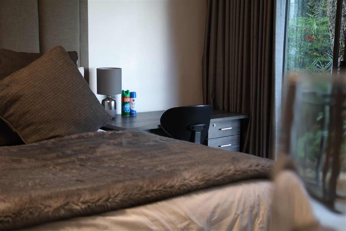 Room 5